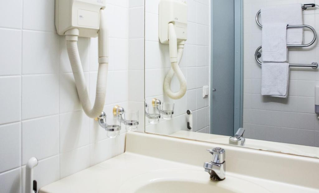 Finlandia Hotel Airport Oulu - Standard Single Room