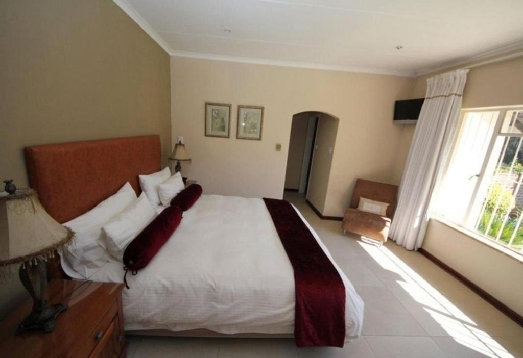 Room in Apartment Bb Close to Johannesburg up to 2 people The