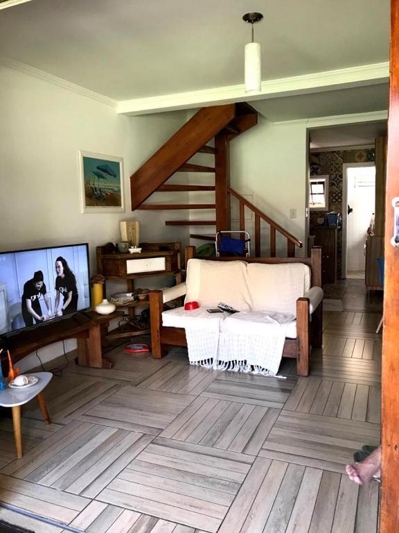  Casa Pé na areia Ilhabela