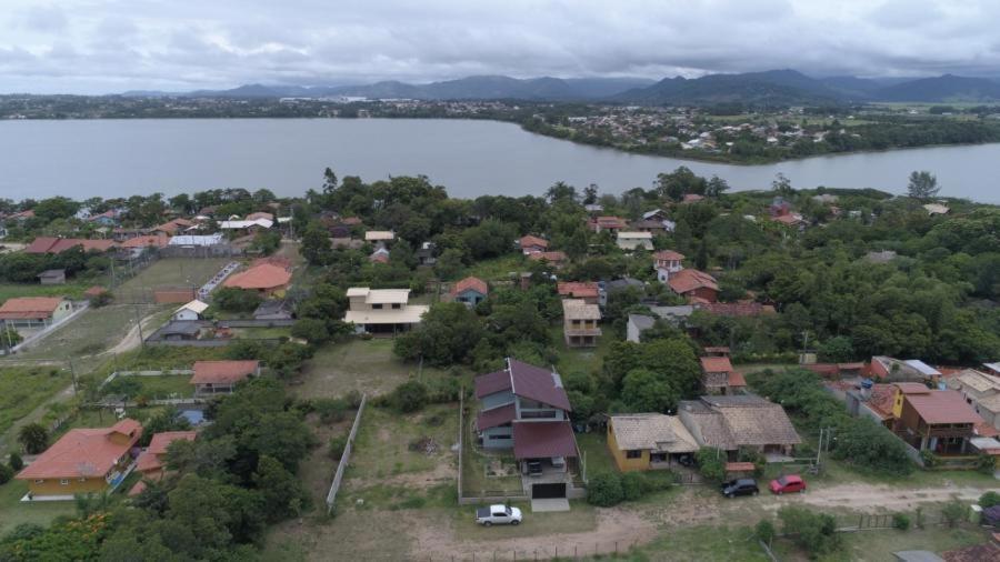  casa alto padrão na lagoa ibiraquera