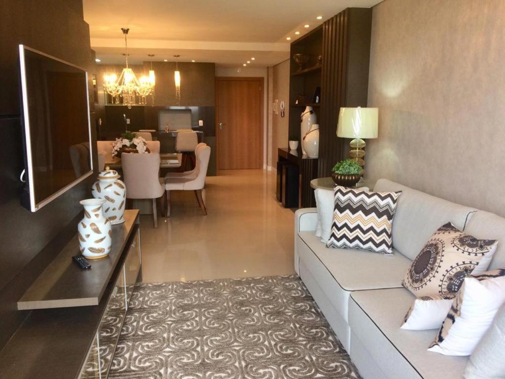  Luxuoso e bem localizado apartamento no Litoral Norte