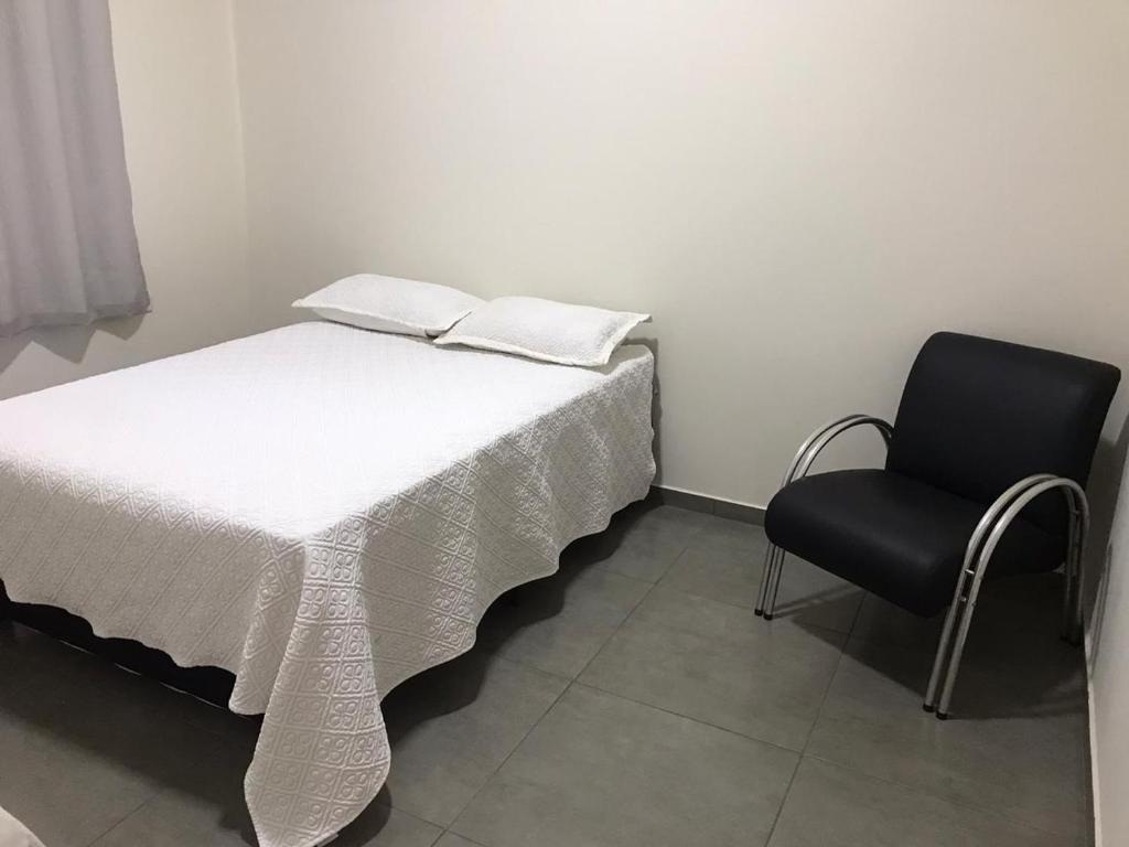  Chácara com piscina