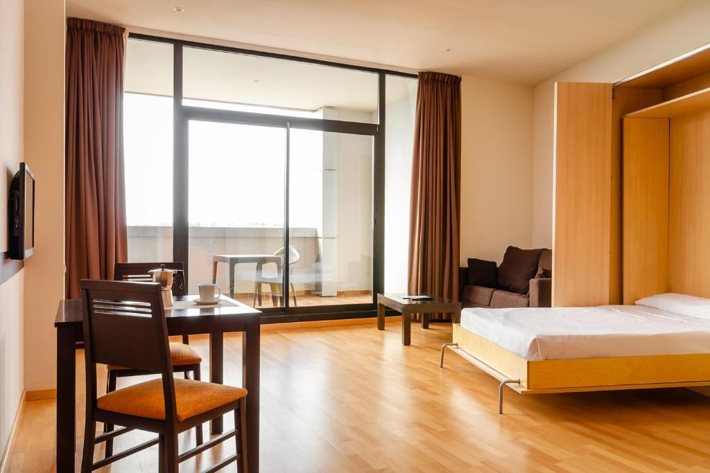 Aparthotel Wellness, Paterna – Updated 2023 Prices