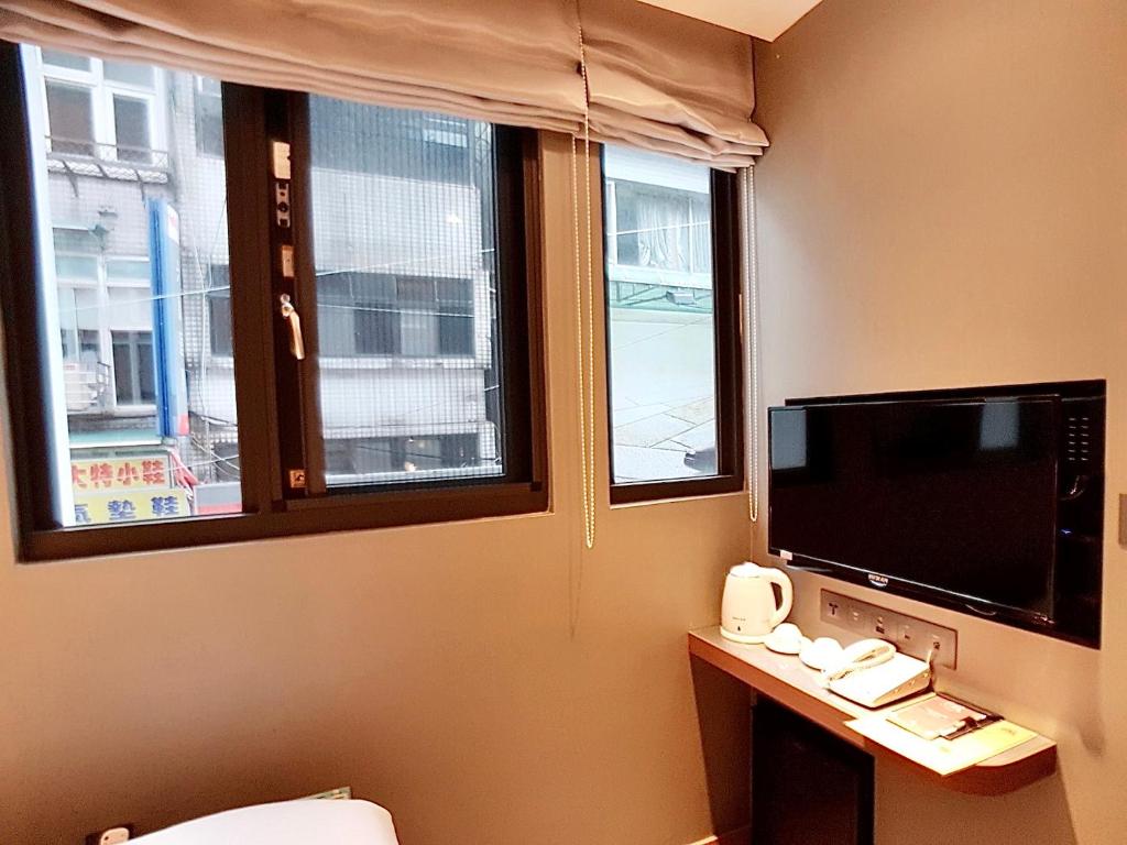 TV a/nebo společenská místnost v ubytování Beauty Hotels Taipei - B7 Journey