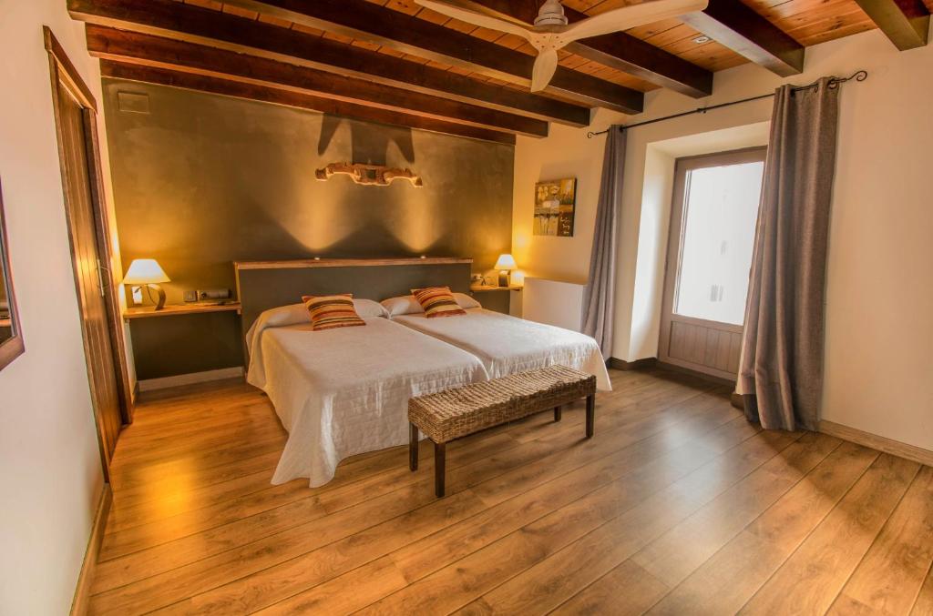 Postel nebo postele na pokoji v ubytování Casa Rural Aldekoa
