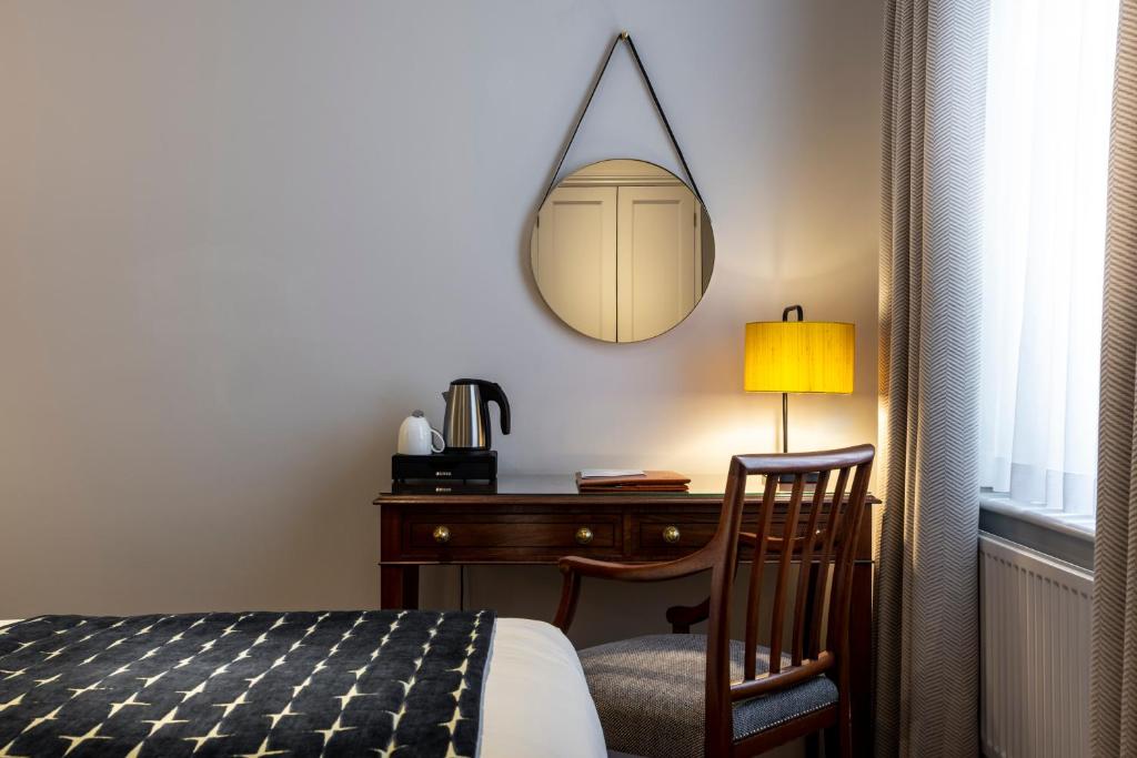 Sloane Place - Chelsea Super King