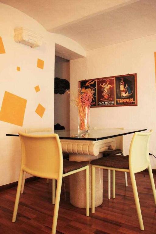 appartamento nel cuore di Asti - Appartement De Deux Chambres