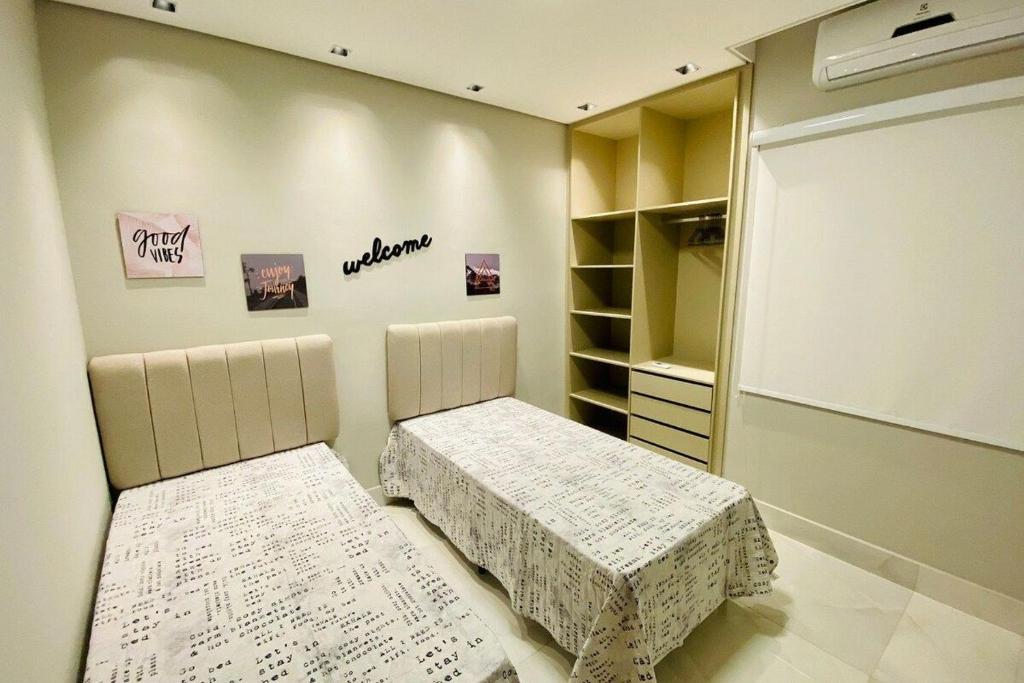  Apto Luxo C/ Vista Mar no Centro de Ubatuba