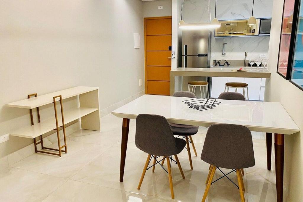  Apto Luxo C/ Vista Mar no Centro de Ubatuba