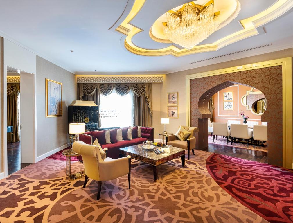 Posezení v ubytování Ezdan Palace Hotel