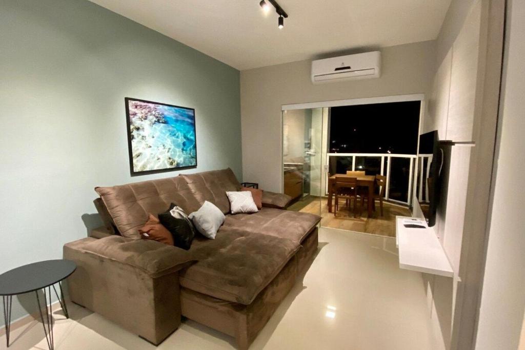  Belíssimo Apartamento no Centro de Ubatuba