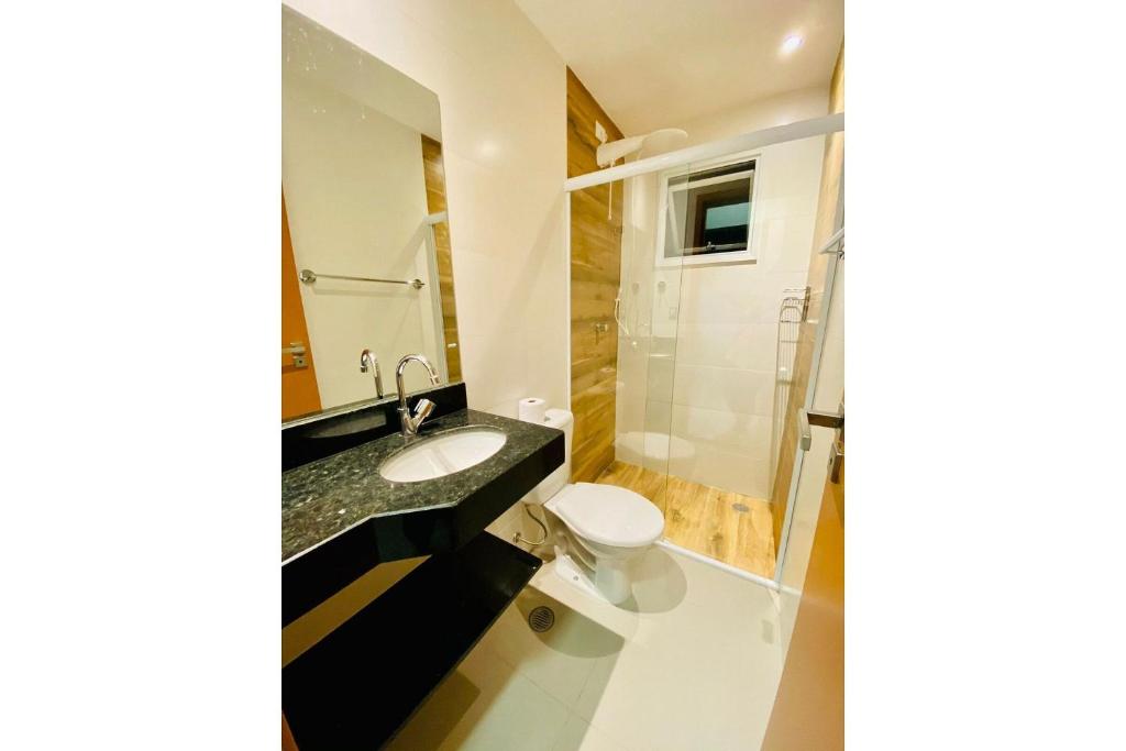  Belíssimo Apartamento no Centro de Ubatuba