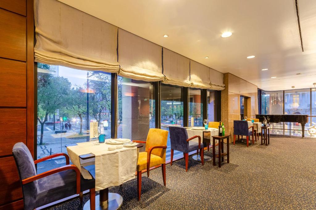 Restaurace v ubytování Hotel Marques De Pombal