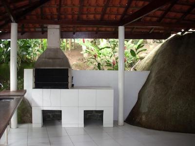  Apto Toninhas Lazer completo.