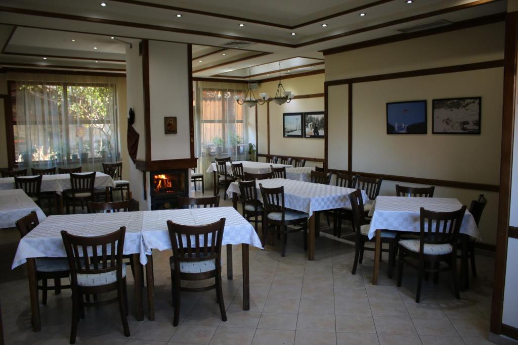 Restaurace v ubytování Kralev Dvor Hotel