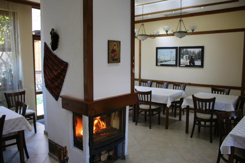 Restaurace v ubytování Kralev Dvor Hotel