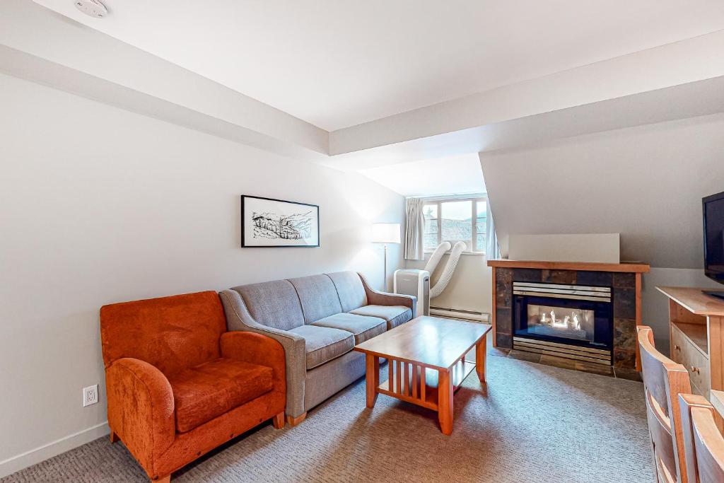 Whistler Peak Lodge - One-Bedroom House