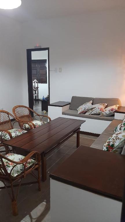  Casa Imbassaí na Rua Principal
