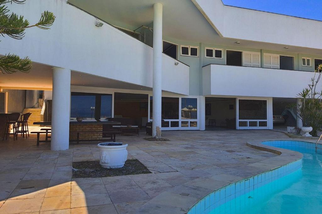  Triplex com vista mar da Praia do Futuro por Carpediem
