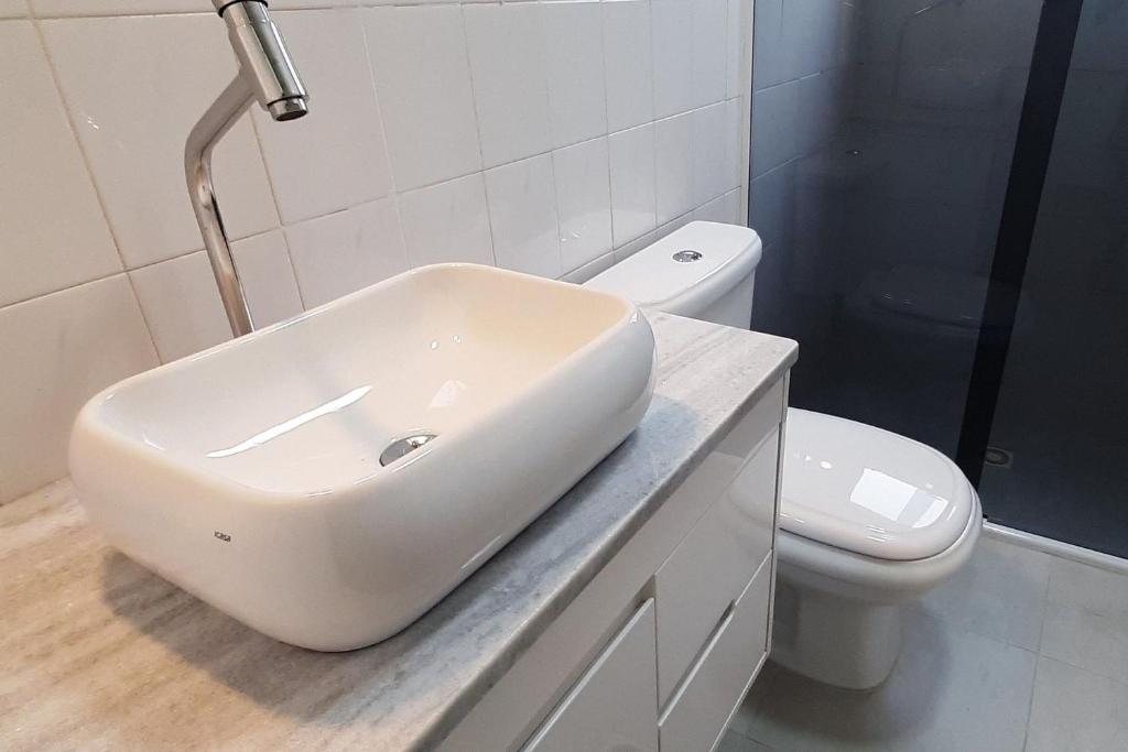  Edifício Ibiza - Praia da Guilhermina - Ap. 63