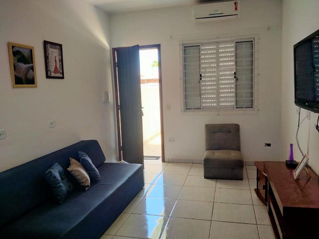  Casa Guaratuba 3 quadras da praia.