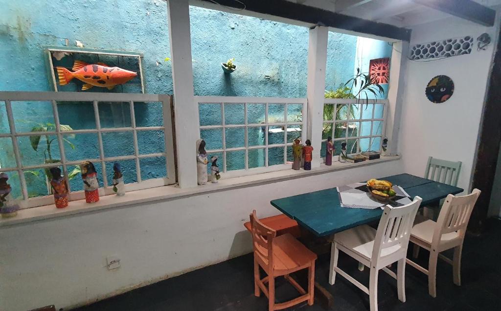  Pelicano Hostel