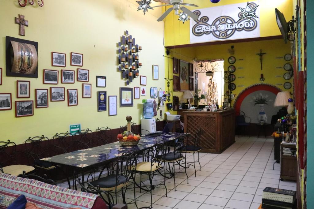 Restaurace v ubytování Hostel Casa Zalaoui