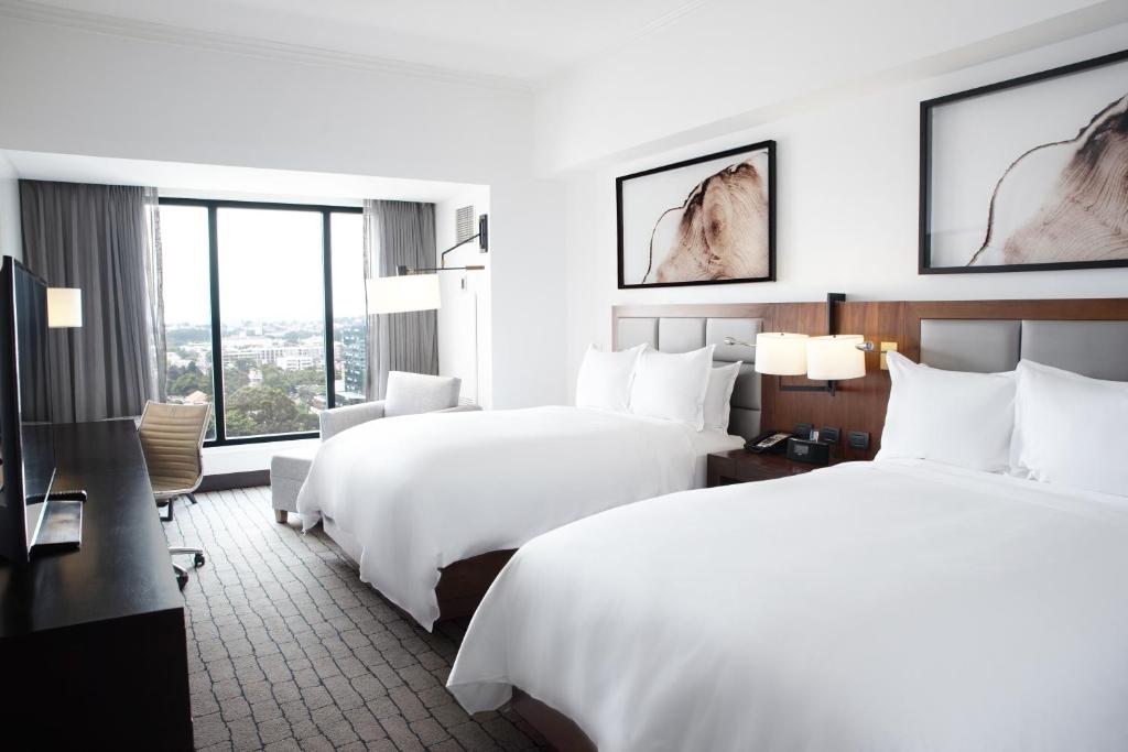 Hotel Real Intercontinental Guatemala, an IHG Hotel - 2 Double Premium High Floor Club Lounge Access