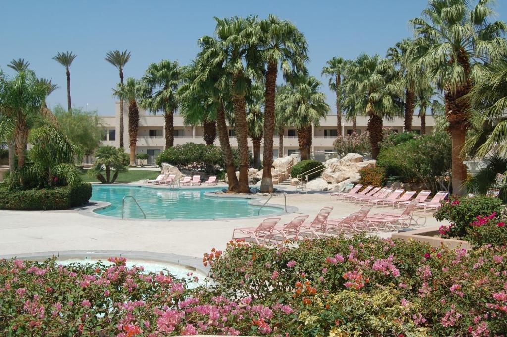 Miracle Springs Resort and Spa, Desert Hot Springs – Updated 2023 Prices