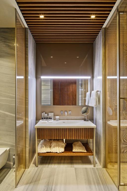 Ricosta Hotel - Deluxe Suite с видом на море