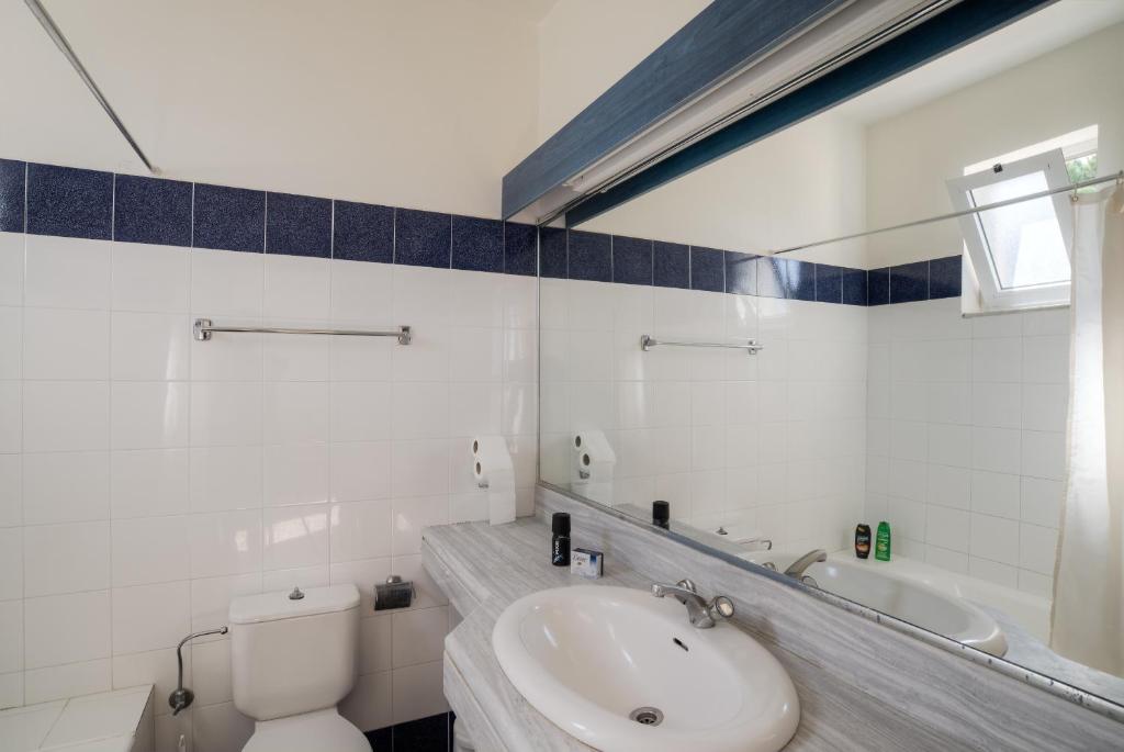 Koupelna v ubytování Matina Pefkos Aparthotel