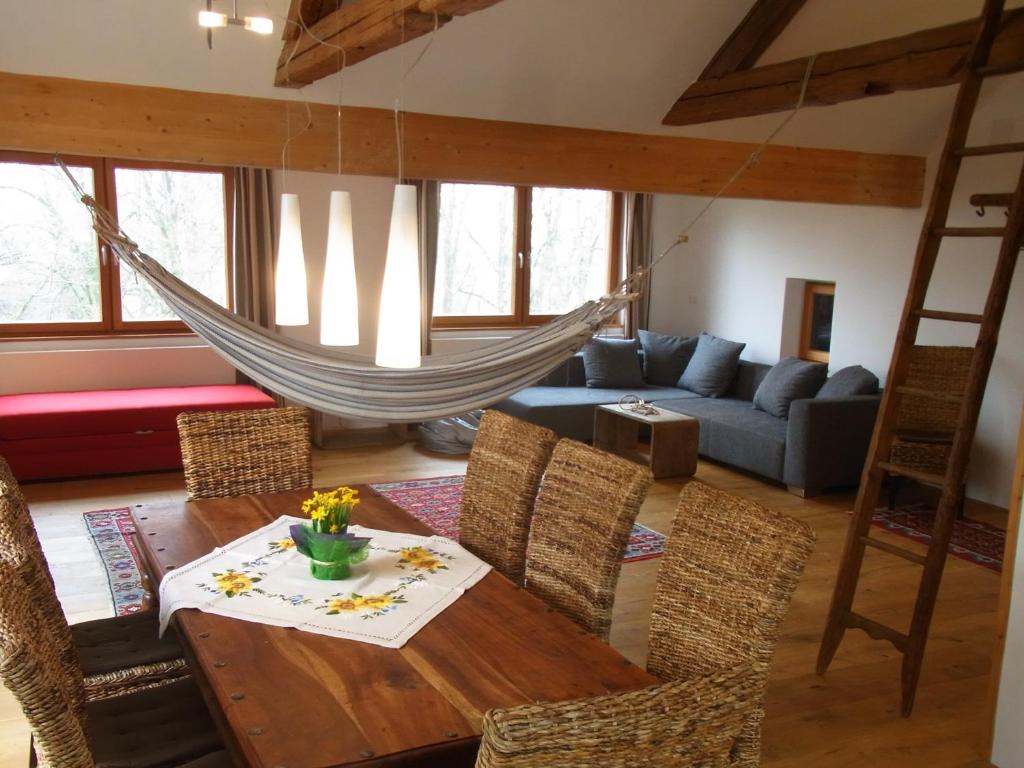 Posezení v ubytování Ferienwohnung Siloblick