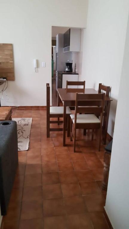  Excelente Apto Jd. 3 Marias - Enseada - Guaruja.