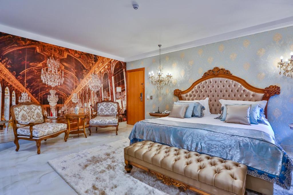  Golden Lis Hotel Boutique