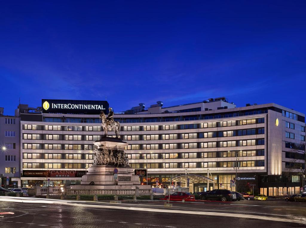 Foto da galeria de InterContinental Sofia, an IHG Hotel em Sófia