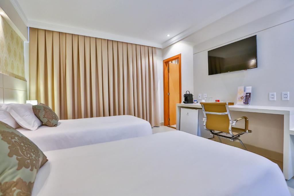  Golden Lis Hotel Boutique