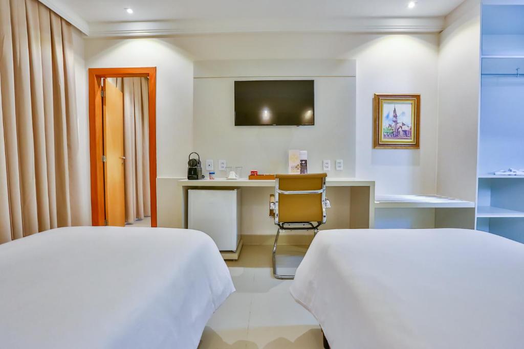  Golden Lis Hotel Boutique