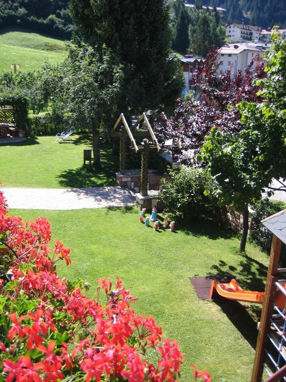 Zdjęcie z galerii obiektu Dolomiti Hotel Olimpia w Andole