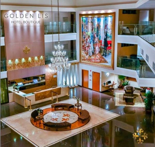  Golden Lis Hotel Boutique