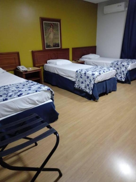Embaixador Hotel & Centro de Eventos by Fast10 - Economy Triple Room