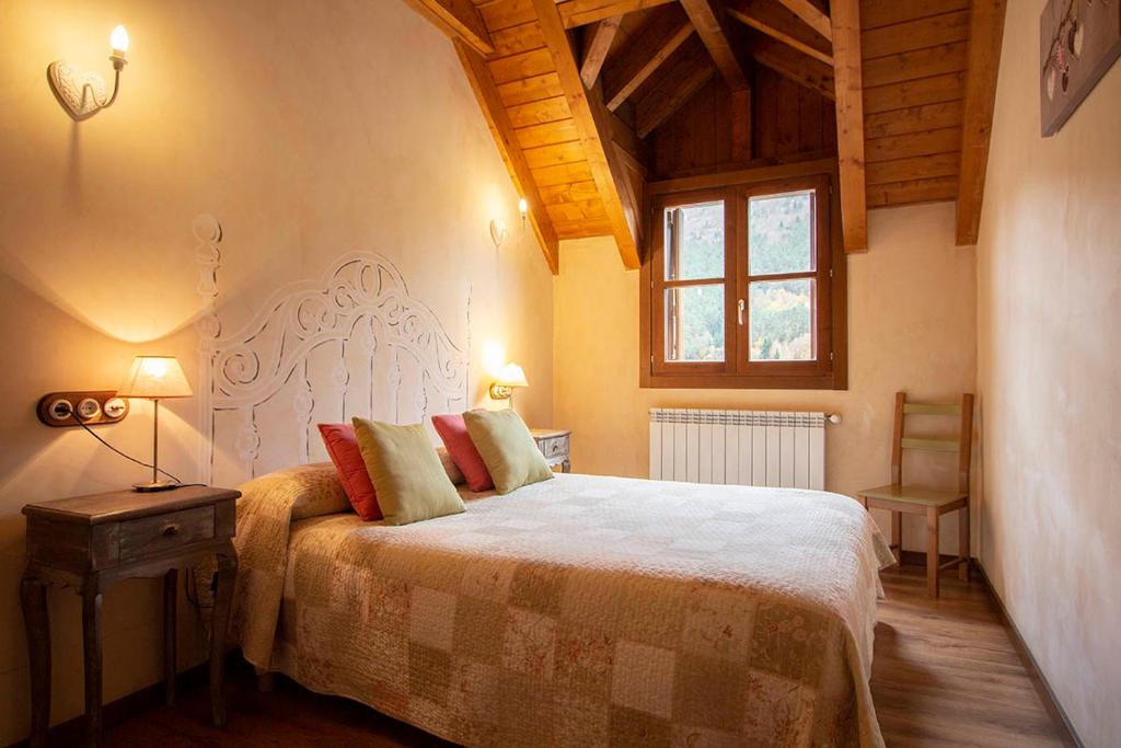 reservar hotel en Isaba