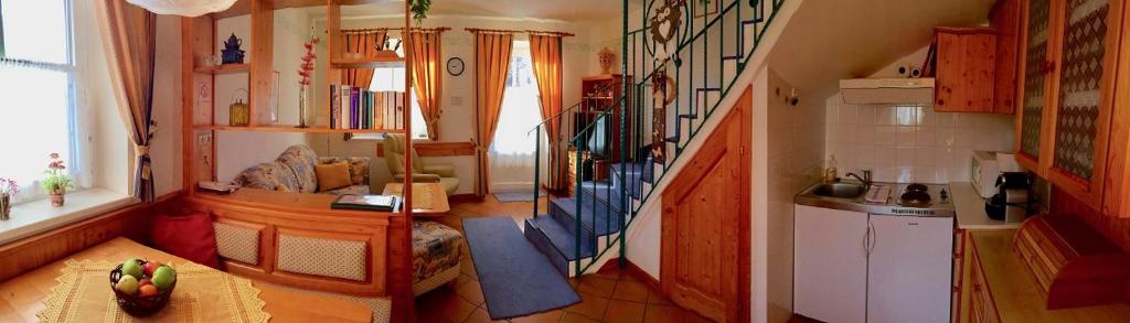Kuchyň nebo kuchyňský kout v ubytování THERMEN - APARTMENT BIODORF Bad Waltersdorf