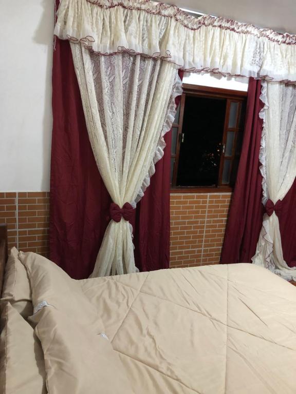  Casa Próxima ao Hotel Quitandinha