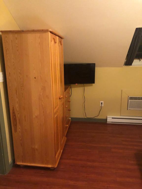 TV a/nebo společenská místnost v ubytování Crowsnest Vineyards Guesthouse