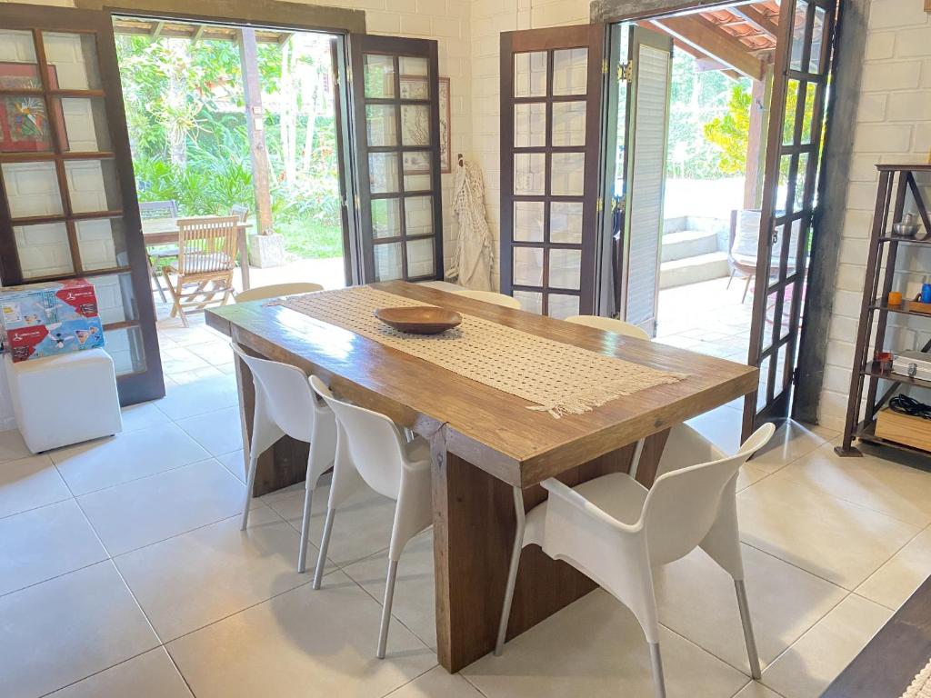  Casa Azaléia a 300m da Praia de Camburi