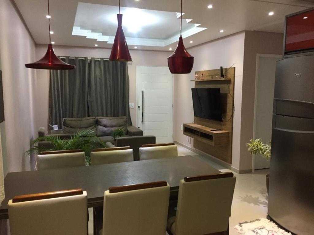  alugo casa 8 pessoas ponta das canas
