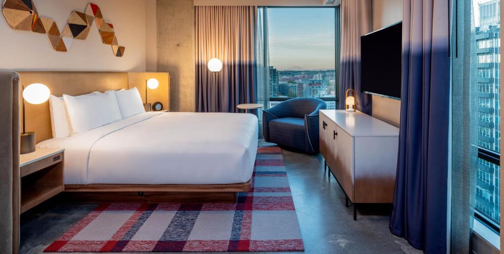 Hyatt Centric Downtown Portland - Eck Zimmer Mit Kingsize-Bett Und Stadtblick
