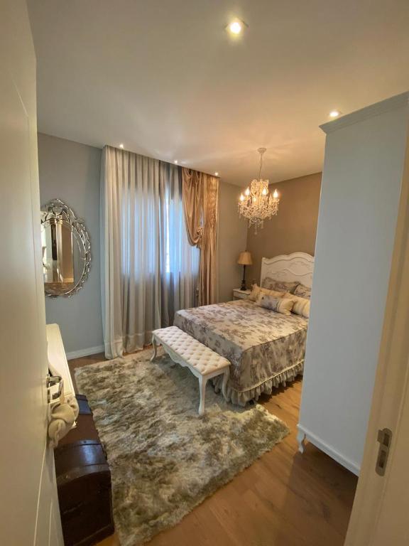  Apartamento Alto Padrão Estilo Louis XV próximo a praia