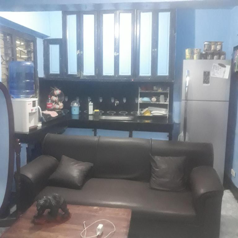 Kuchyň nebo kuchyňský kout v ubytování CVBNB BAGUIO GUESTHOUSE