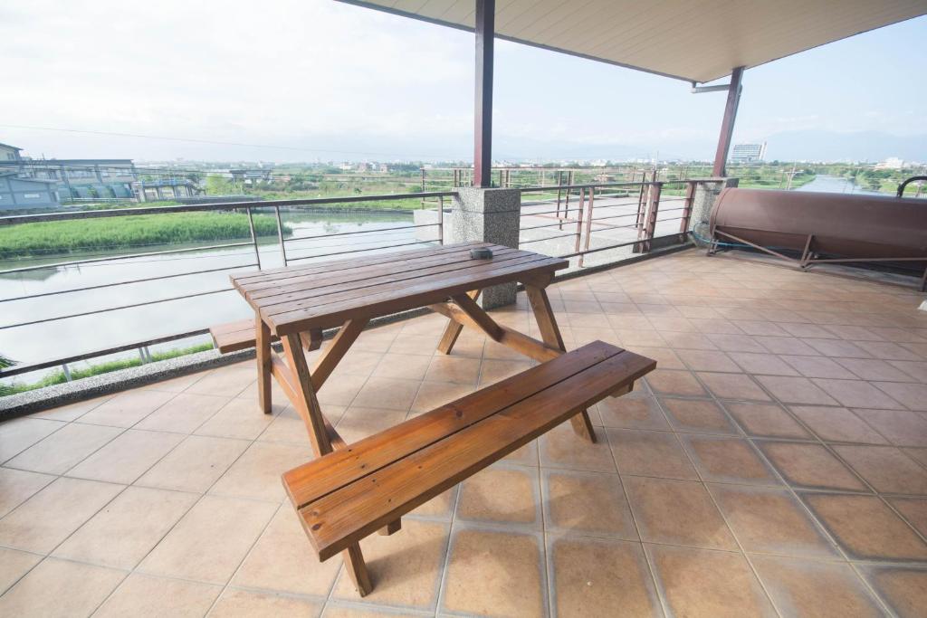 Balkón nebo terasa v ubytování Lanyang Beach Villa